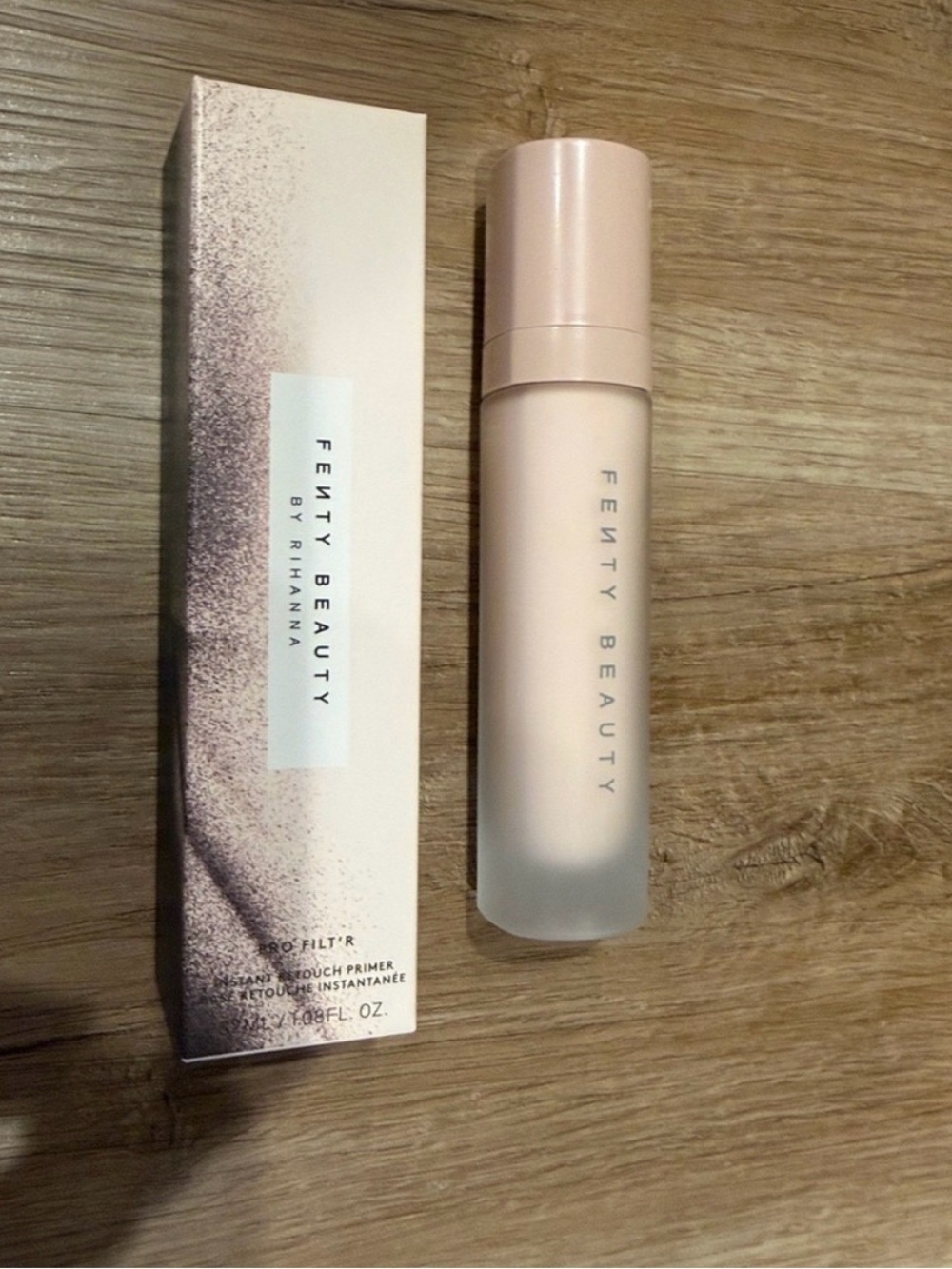 Fenty Beauty Instant Retouch Primer - Soft Pink